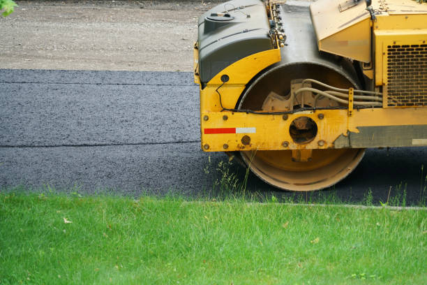 Best Local Driveway Pavers  in Fargo, ND